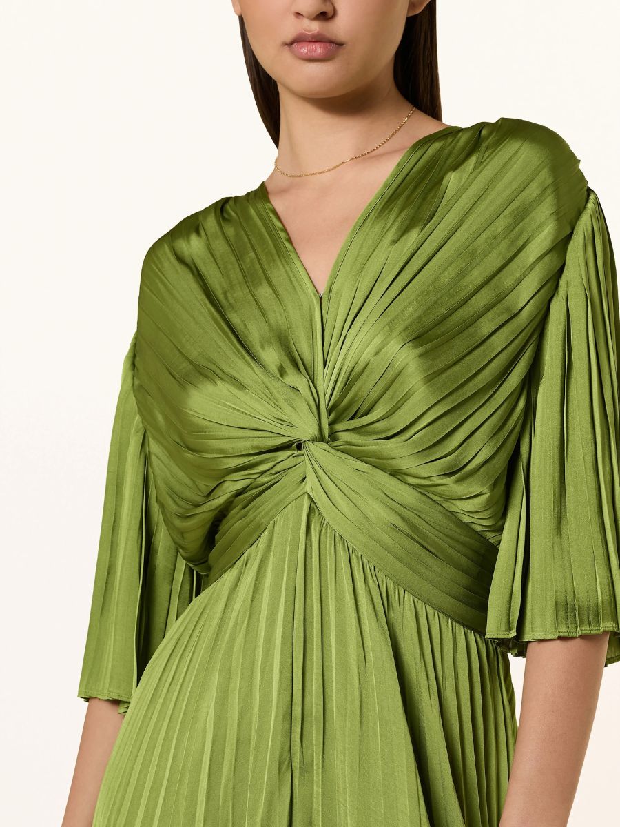 (🔥 Hot Sale 🔥) Pleated Satin Midi Dress