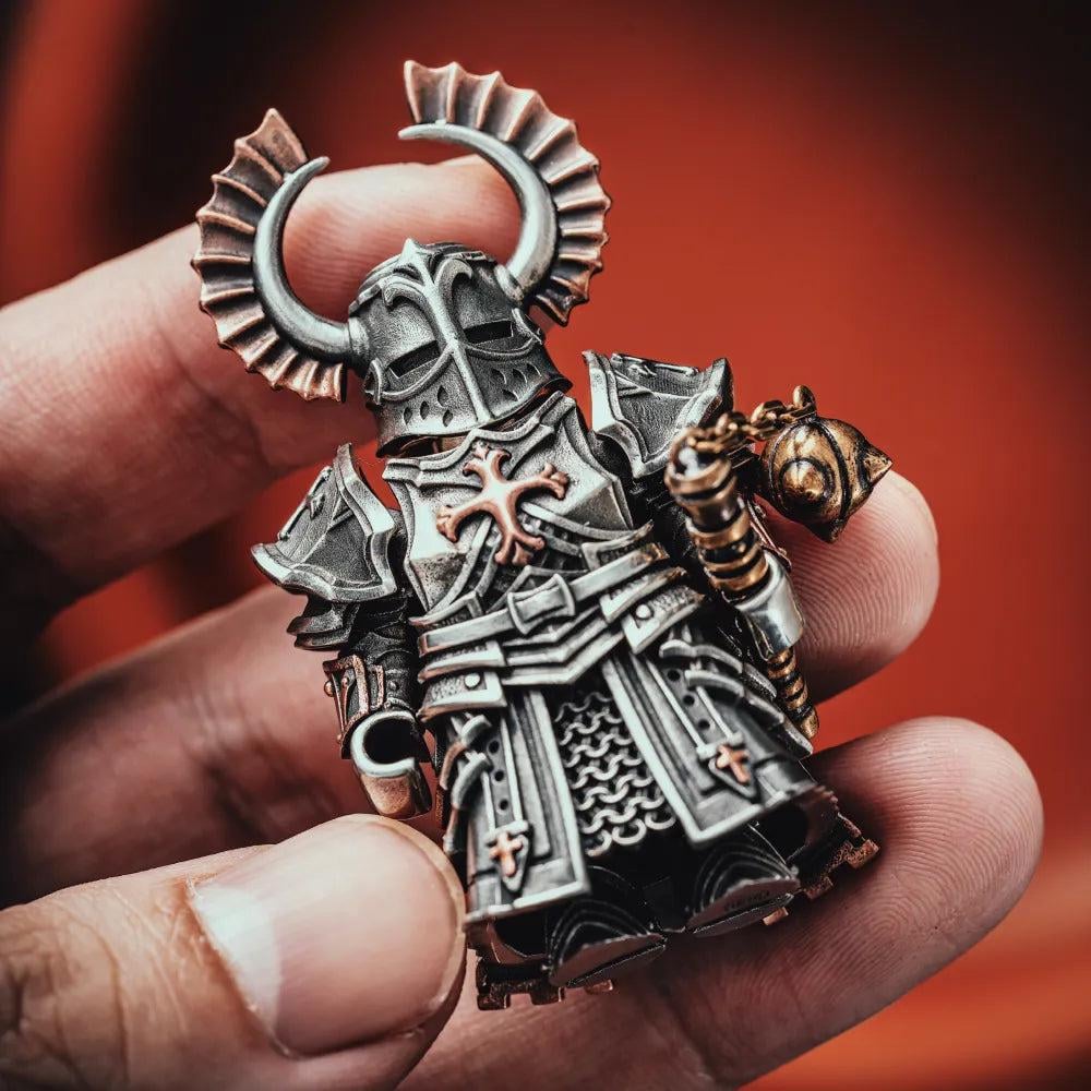 š„2025 NEW ARRIVALš„Medieval Knight Metal Statue (Magnetic Detachable)