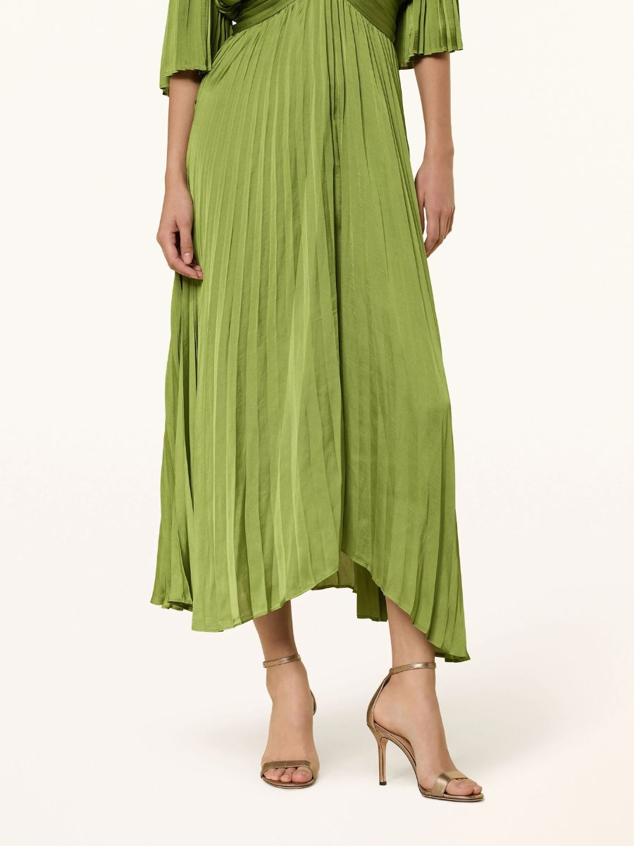 (🔥 Hot Sale 🔥) Pleated Satin Midi Dress